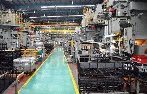 集装箱厂招聘 月薪万元长白班，学徒亦可技术交流成长